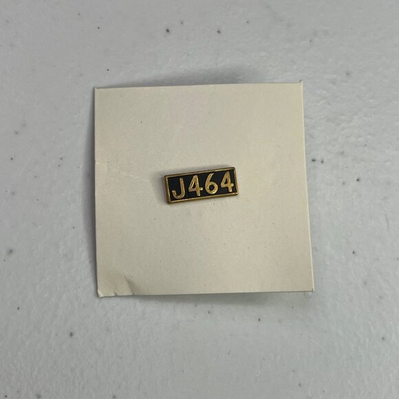Vintage 1964 Lyndon B Johnson J464 Presidential Campaign Lapel Pin - Picture 2 of 4